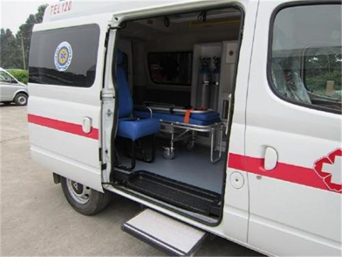 雨花台救护车出租服务案例7